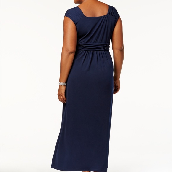 NY Collection Plus Size Black Ruched Empire Maxi Dress Size 3X - Picture 2 of 10